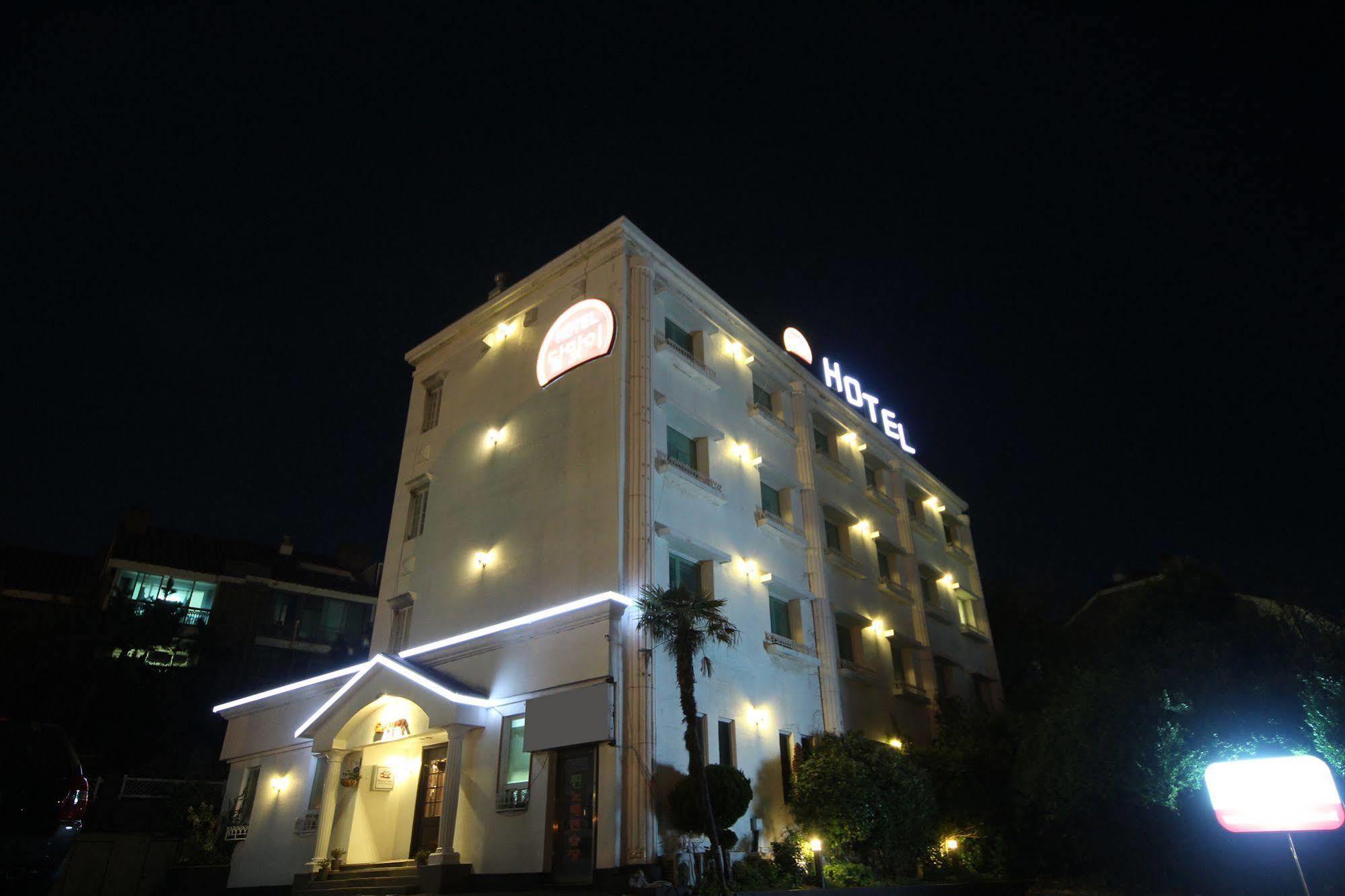 Busan Dalmaji Hotel Exterior photo